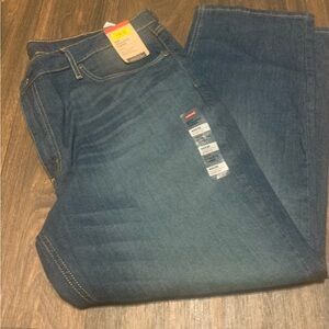 LEVI’S 541™ ATHLETIC TAPER NWT SIZE 44x30